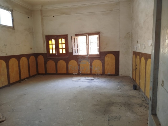 مصنع في العبور – كود 3884