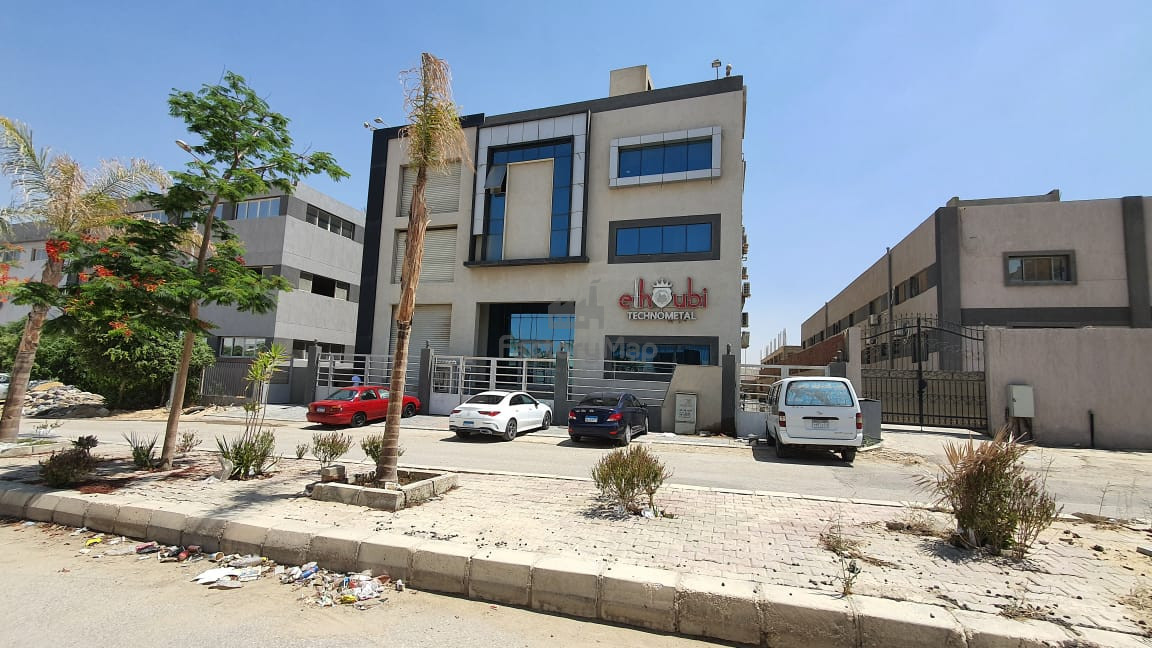 مصنع في التجمع – كود 3944