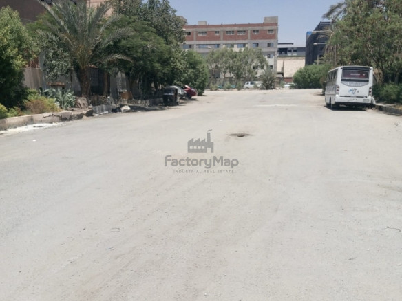 مصنع في العبور – كود 3883