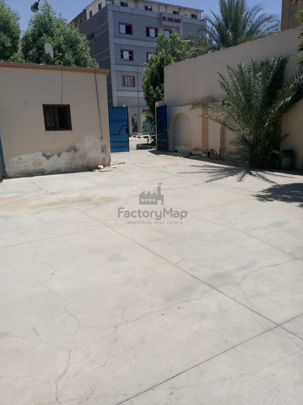 مصنع في العبور – كود 3883