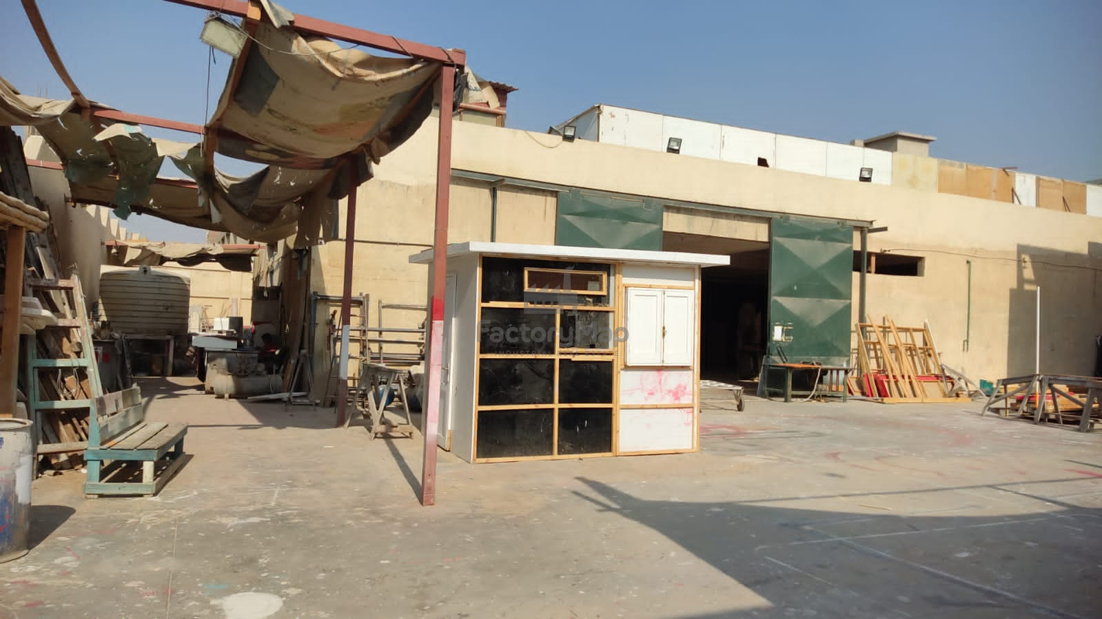 مصنع للبيع في منطقة منطقة منطقة القطامية الصناعية، القاهرة الصناعية، القاهرة الصناعية، القاهرة