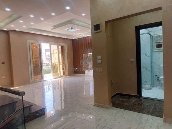 فيلا تاون هاوس في التجمع – كود 4023